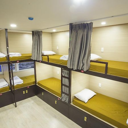 הו צ'י מין סיטי Saigon Marvel Hostel מראה חיצוני תמונה