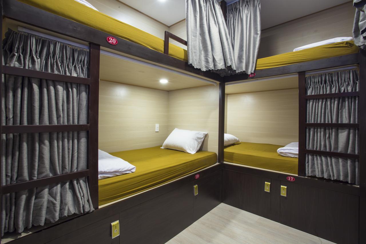 הו צ'י מין סיטי Saigon Marvel Hostel מראה חיצוני תמונה
